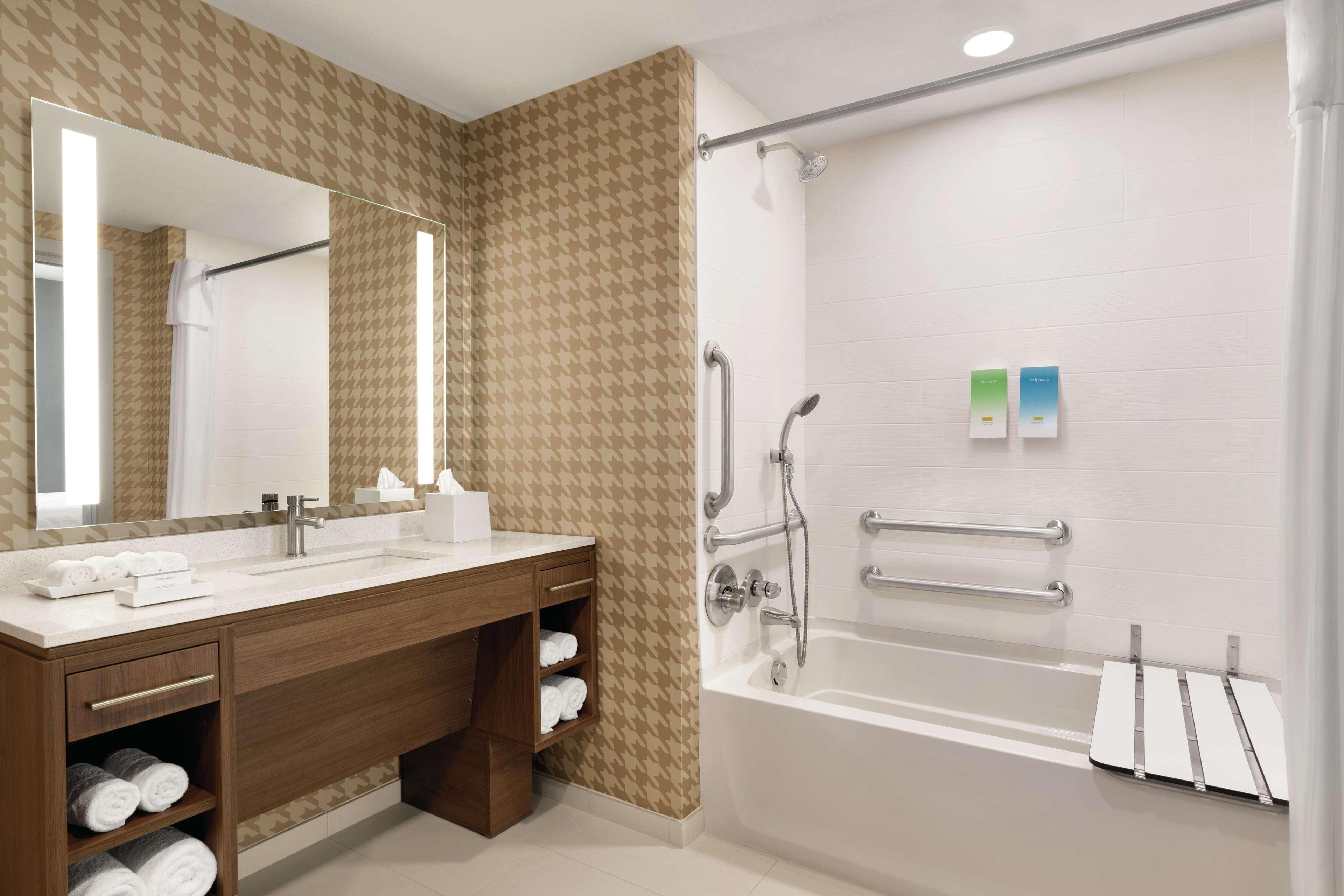 โฮม2 สวีท บาย ฮิลตัน แลงคาสเตอร์ เพนซิลเวเนีย Hotel Rohrerstown ภายนอก รูปภาพ